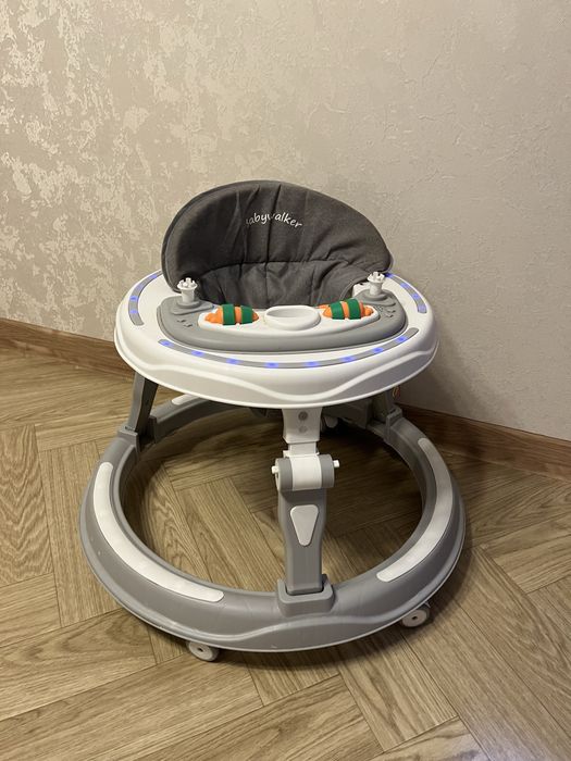 Продам ходунки 11 микрорайон.