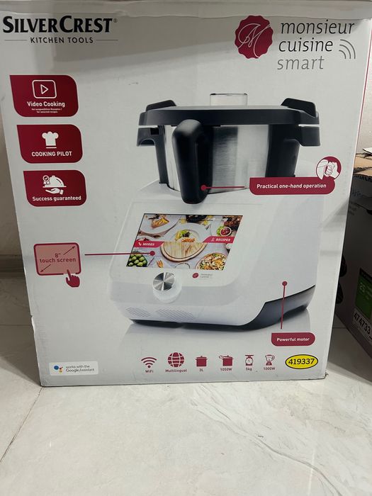 De vânzare apărată de bucătărie