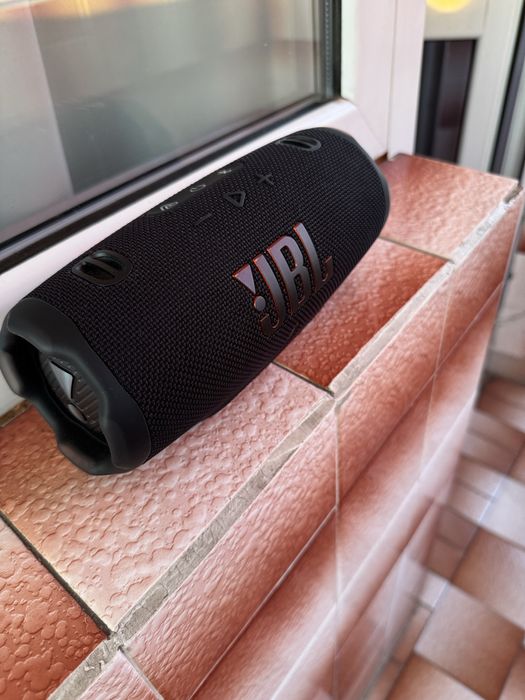 Преносима тонколона JBL Charge 6