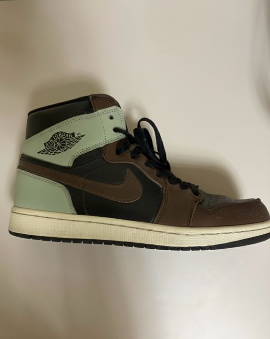 Кроссовки джорданы