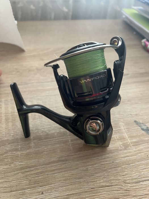 Mulineta Shimano vanford 2500 HGA