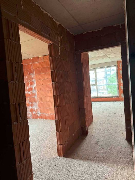 Продава се Двустаен апартамент в София, Малинова долина - 74 кв.м за 1857 €/кв.м - Снимка #2