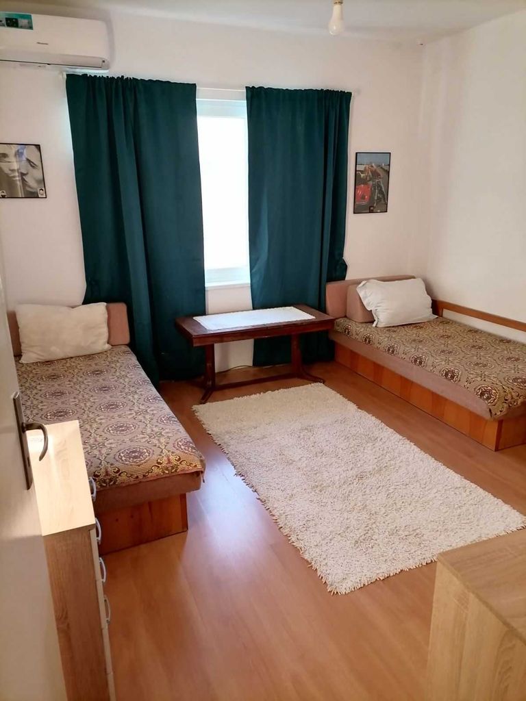 Дава се под наем Етаж от къща в Свиленград - 120 кв.м за 408 € - Снимка #6