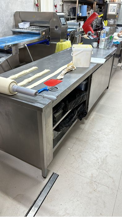 Mese inox patiserie/ brutarie