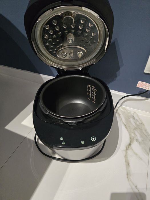 Мултикукър PHILIPS HD2151/40