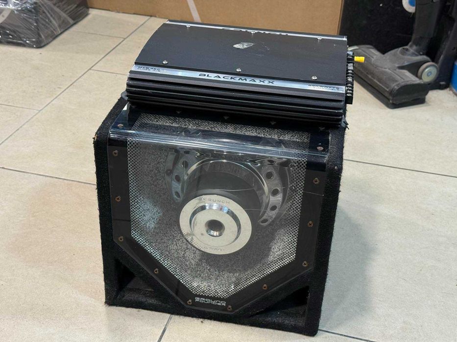 Бас Каса CRUNCH 200W + Усилвател Crunch Blackmaxx MXB480