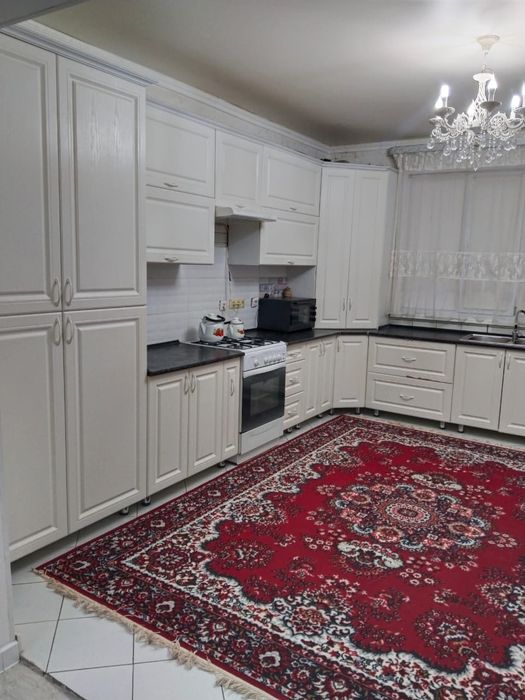 Продам дом.в районе сто Аксункар.  Общая площадь 138 кв. 10 соток