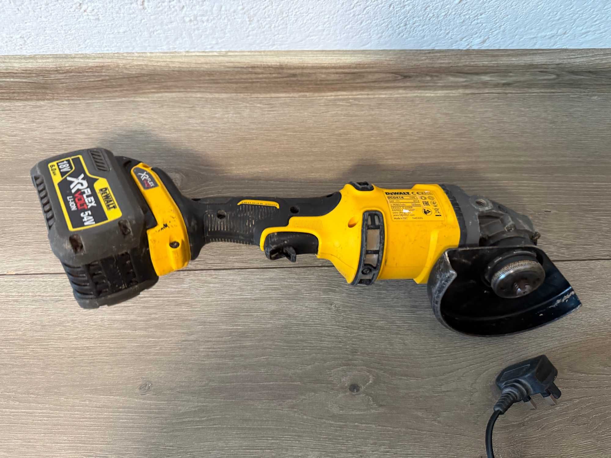 Флекс Dewalt DCG414