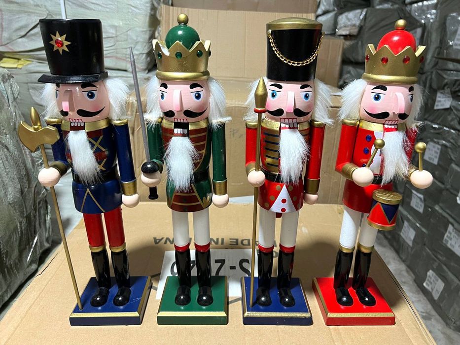 Щелкунчик игрушка