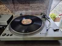 Виниловый проигрыватель TECHNICS SL 1700