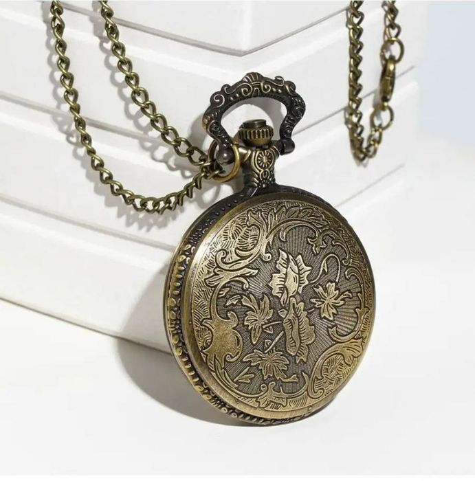 Новые  карманые часы