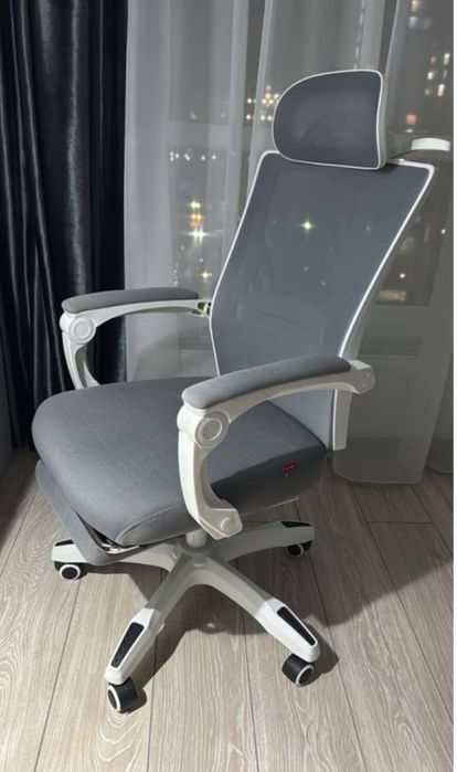 Компьютерное кресло ортопедическое