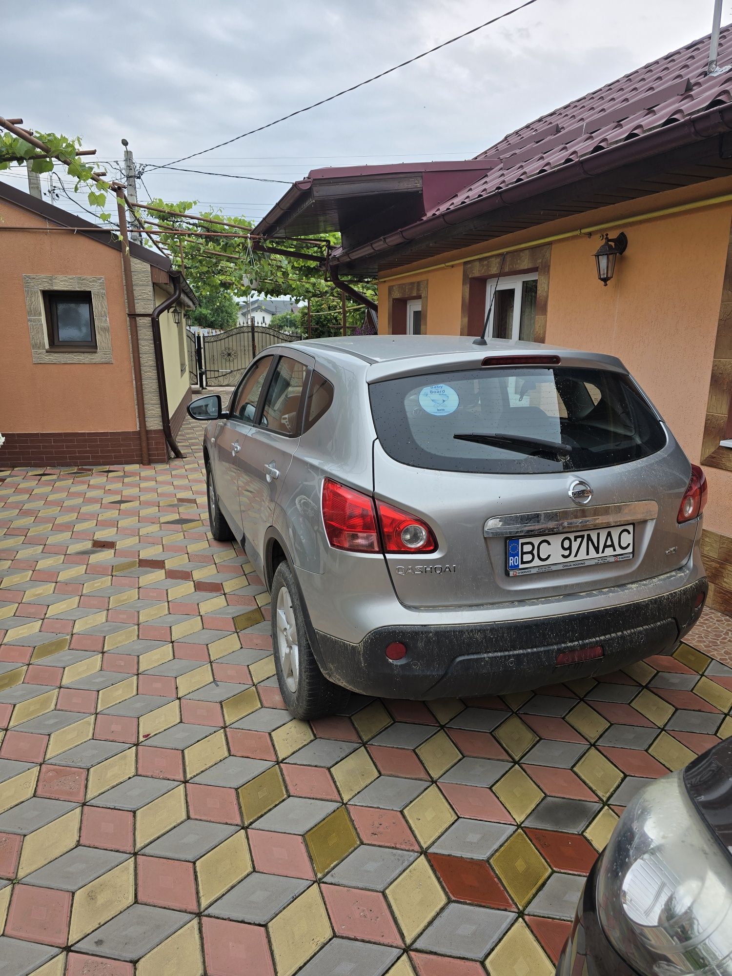 Nissan qashqai  vand