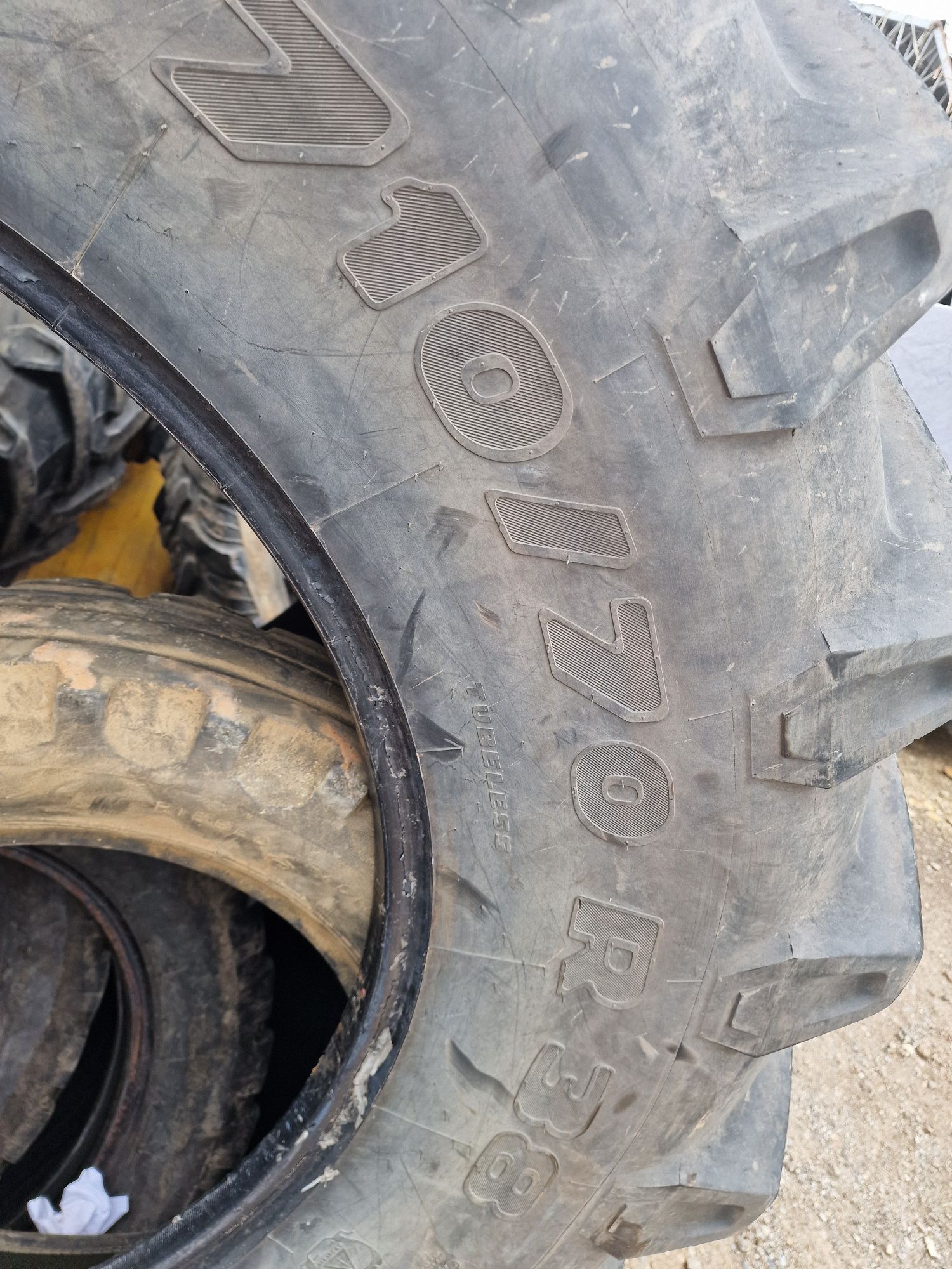 Cauciucuri 710/70R38 marca Trelleborg