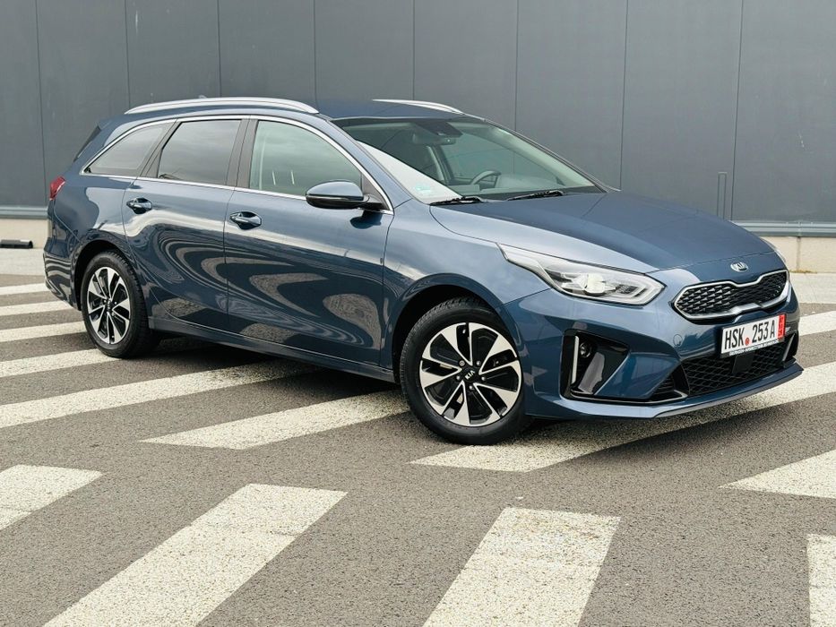 KIA Ceed Plug-in-Hybrid 1.6Benzina 2020
Motorizare 1.6 benzina Euro 6