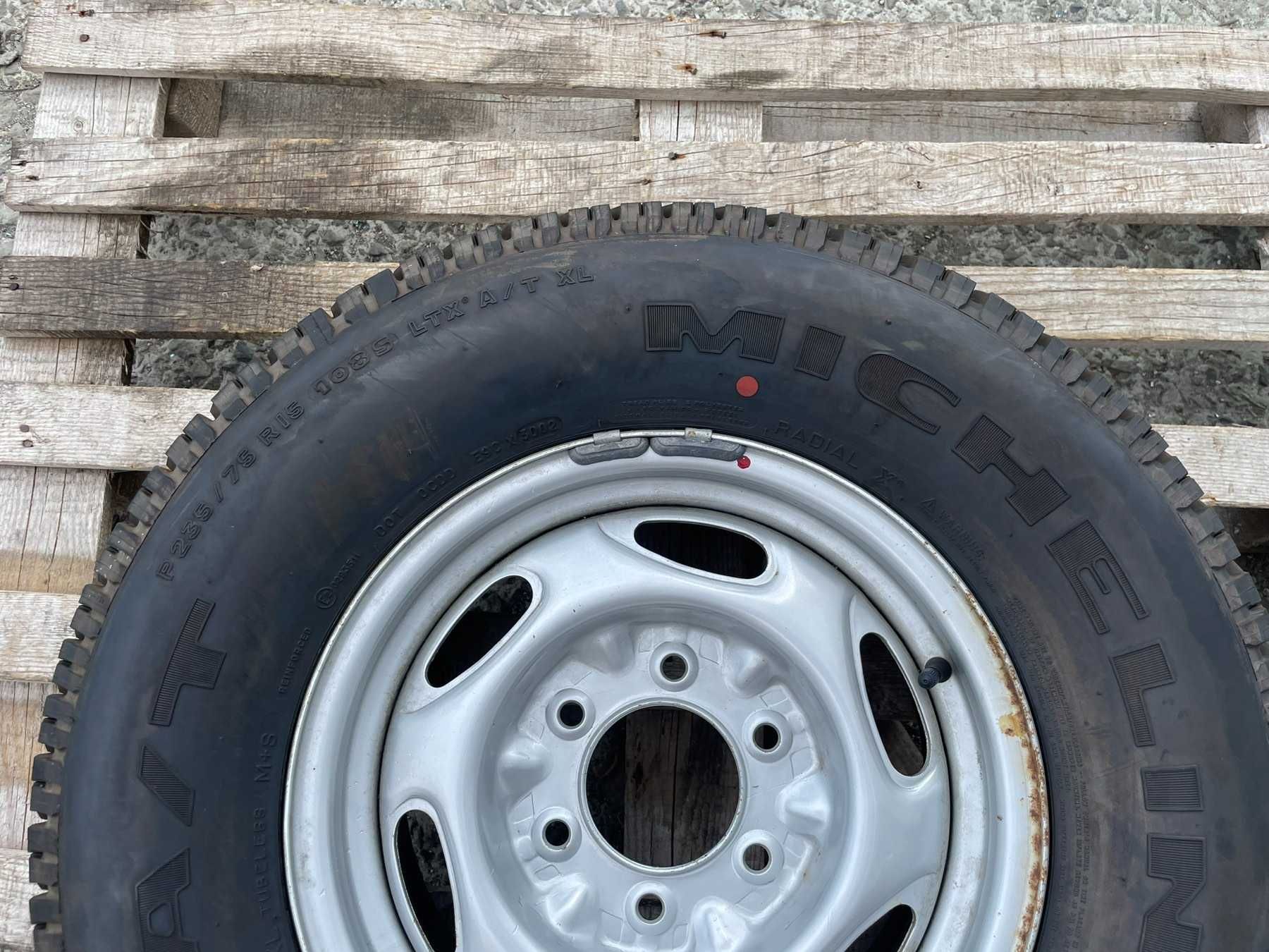 15 джанта 6х139,7 Ford Ranger 6,5J et25 MIchelin 235/75/15