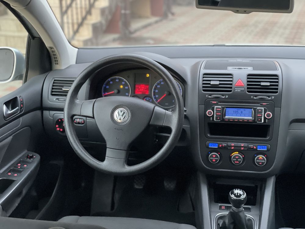 Vw Golf 5 Edition 1.4 MPi 80CP / clima / scaune incalzite / Germania