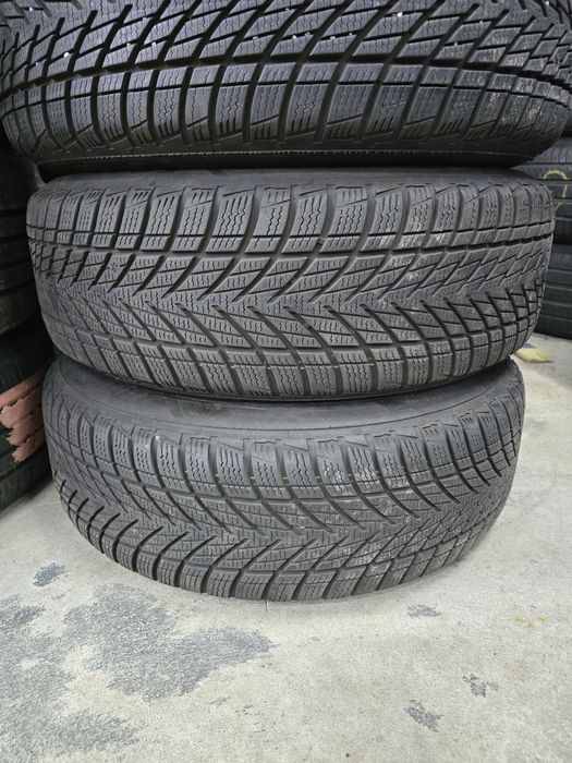 4 Броя 205/60/16 Goodyear 2x7mm 2x5,5mm 23dot