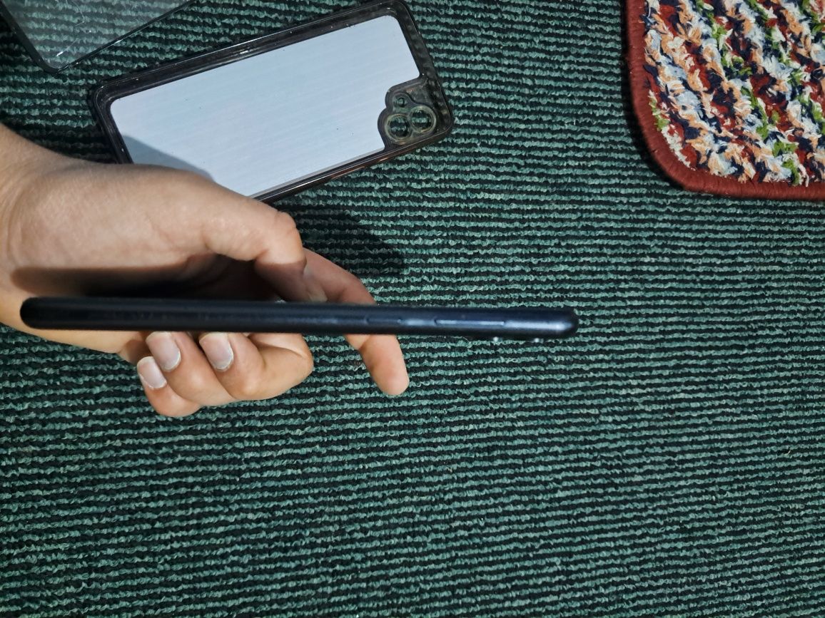 A04 samsung sotiladi srochni