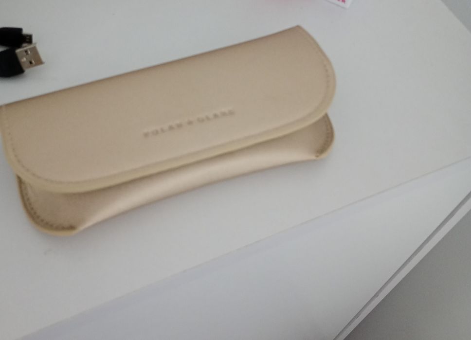 Vând ochelari de vedere