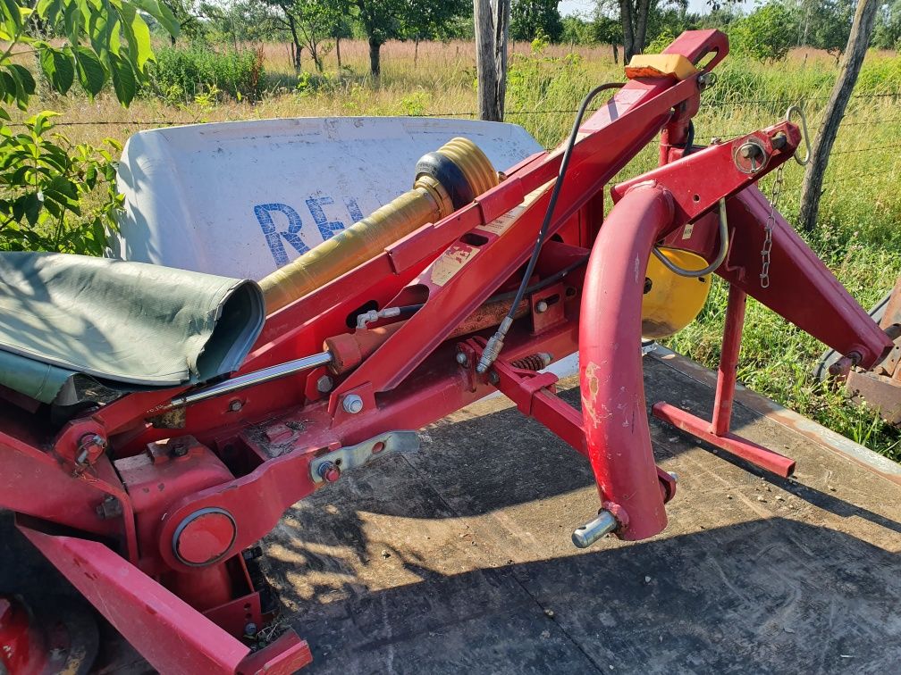 Coasa rotativa 2 m hidraulica JF