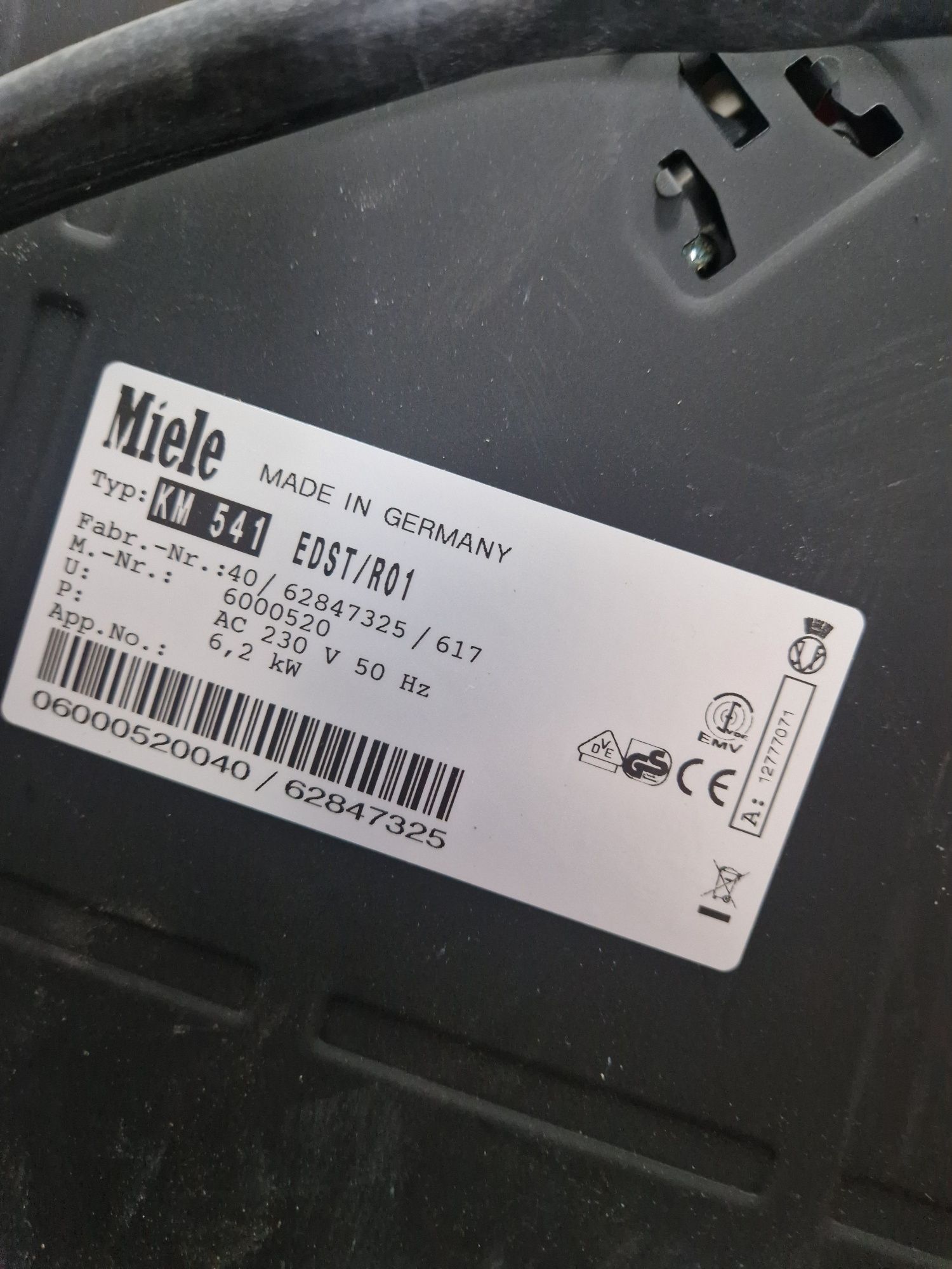 Керамичен плот Miele KM 541