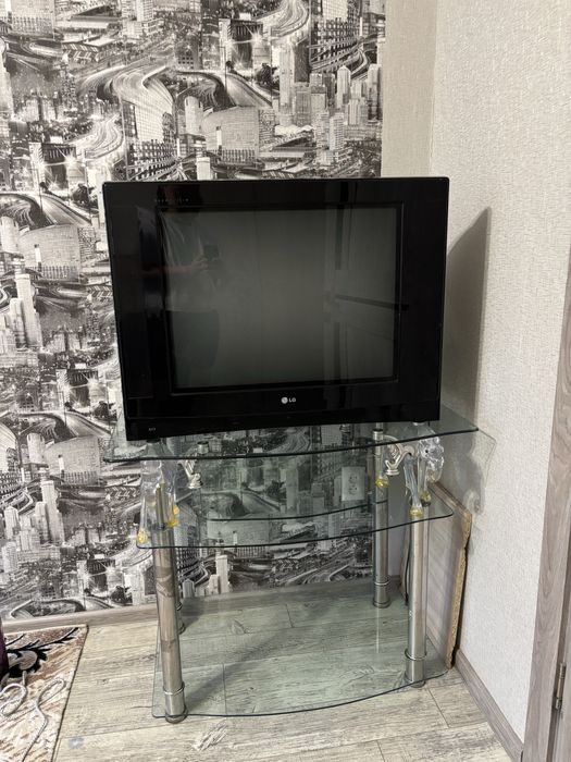 Телевизор с тубой