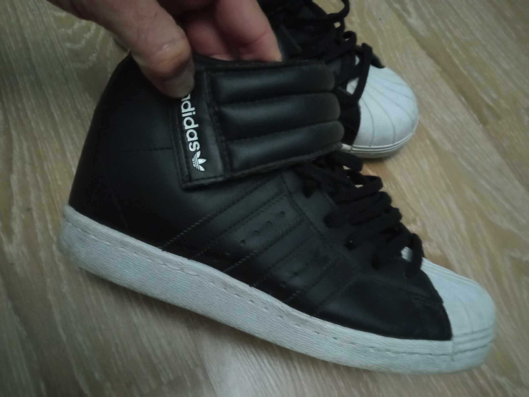 Оригинални унисекс маратонки Adidas - като нови! Различни модели!