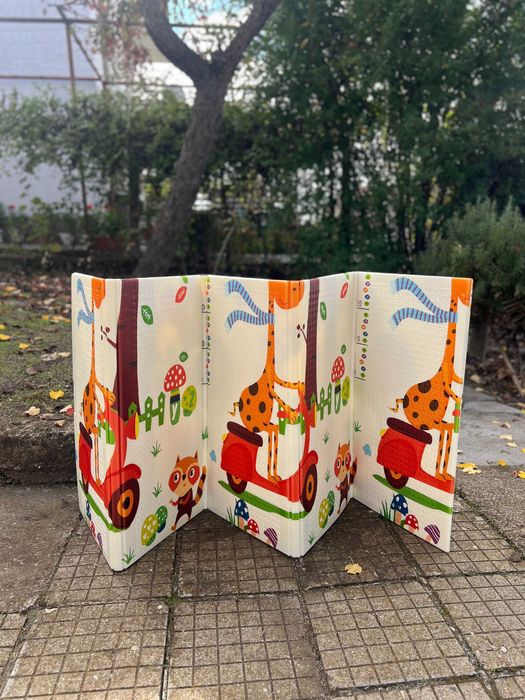 Детско Килимче за Пълзене и Игра