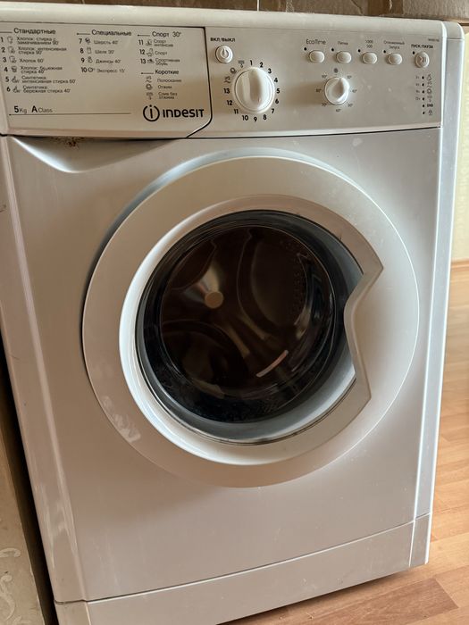 Стиральная машина Indesit 5kg