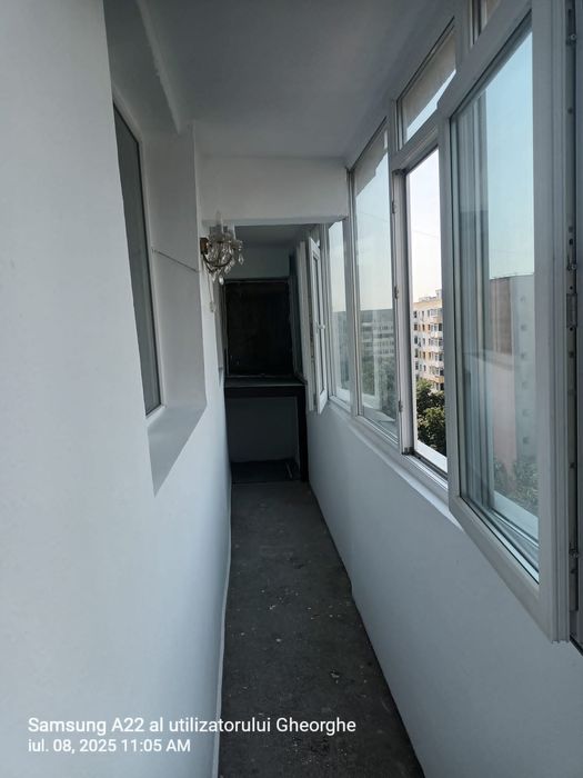 Obor - Doamna Ghica aproape de rond 3 camere de vanzare sau inchiriat