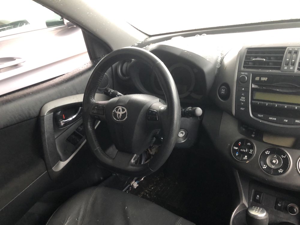 Toyota Rav 4 за части