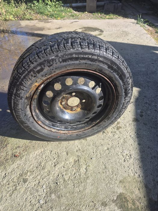 Anvelope iarna+genti(4 buc.) 175/65/R14  si Anvelopa vara+geanta