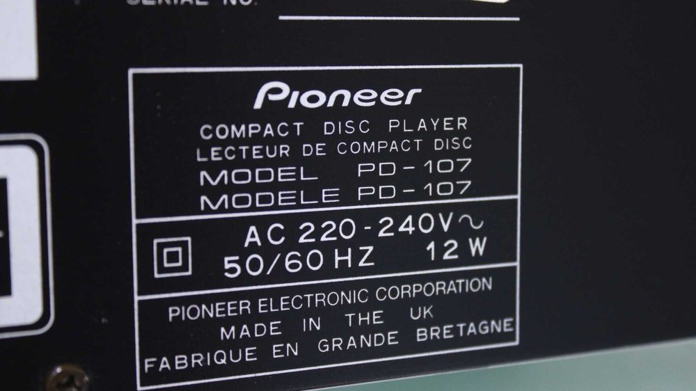 Cd player Pioneer PD-107.