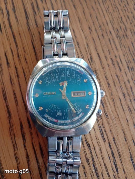 Orient вечен календар