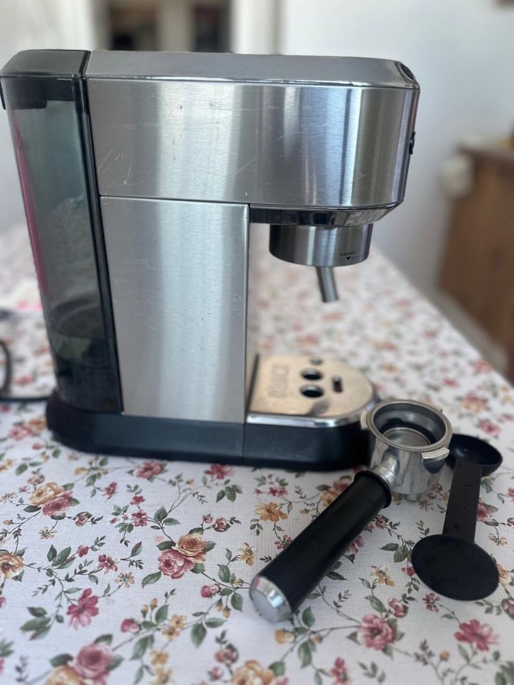 Кофемашина Delonghi