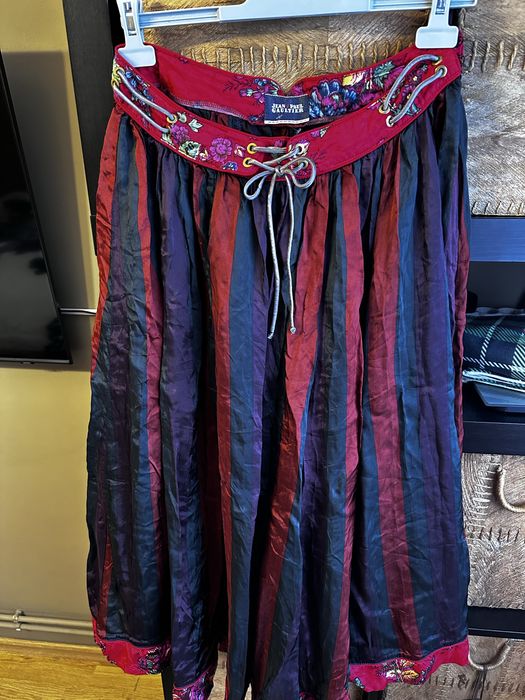 Vand fusta traditionala ucraineana,  vintage Jean Paul Gaultier