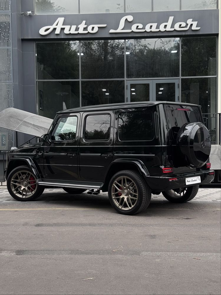 Mercedes Benz G63 AMG