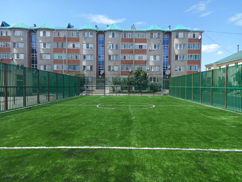 Монтаж искусственного газона