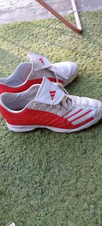 Футболни обувки Adidas f10