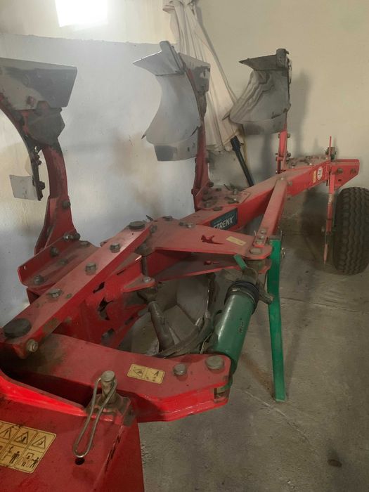 Plug reversibil Agro-Masz PO 3, 3 trupițe, stare foarte bună