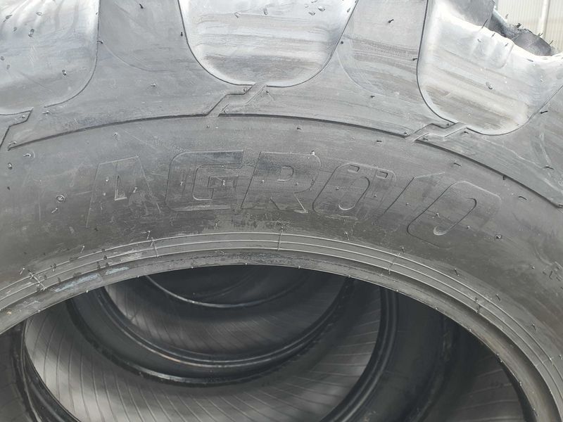 420/85R34 echivalent 16.9-34 radiale pentru utilaje 4x4 grele WYX3
