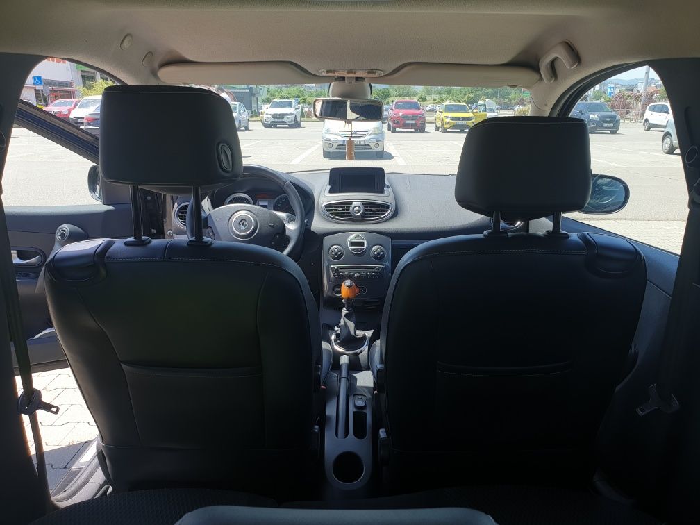 Рено клио 3 103к.с 6скорости 1.5dci