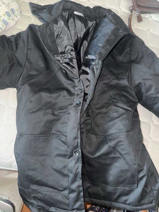 Qora bushlat, Зонага болади