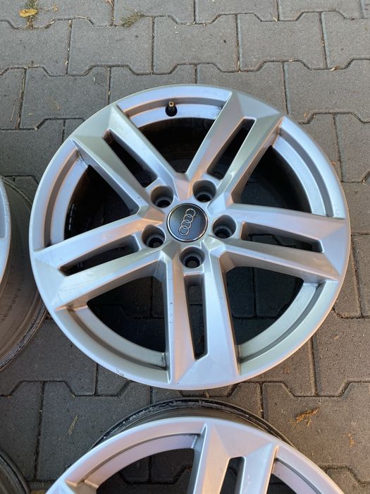 Jante origi 17 5 112 Audi A3 A4 A5 A6 A7 A8 Q3 Q5 Mercedes Wv Skoda Se