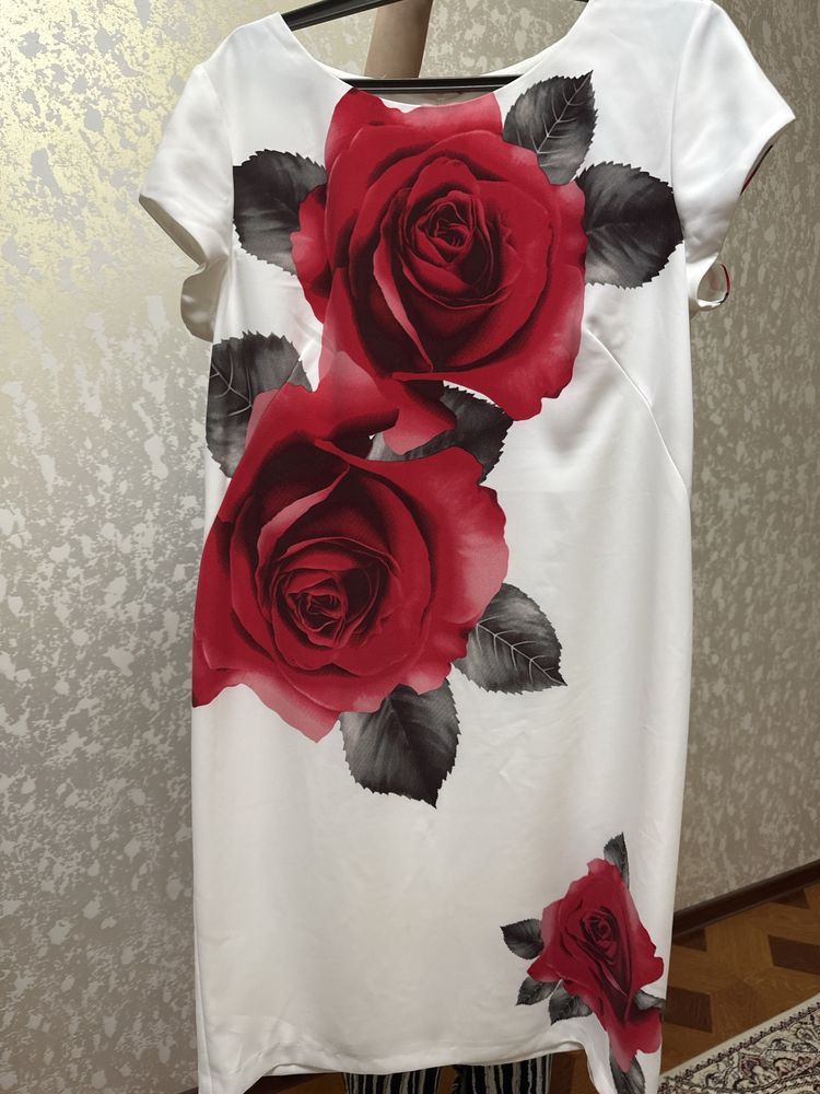 Көйлектер сатылады
