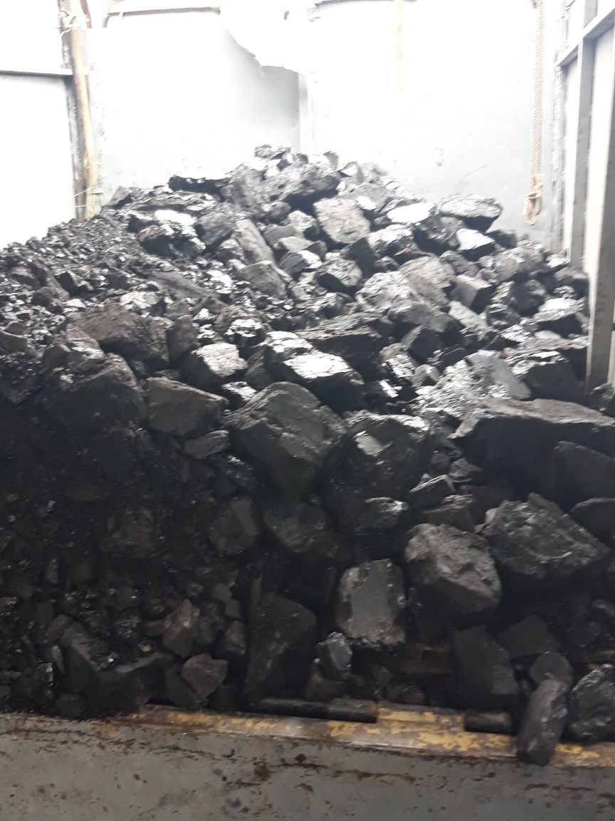 Прадаём уголь в мешках хороший по 1700