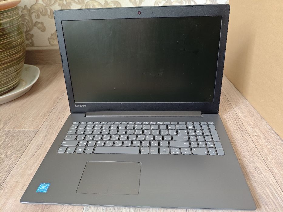 Lenovo ideapad 320-15IAP