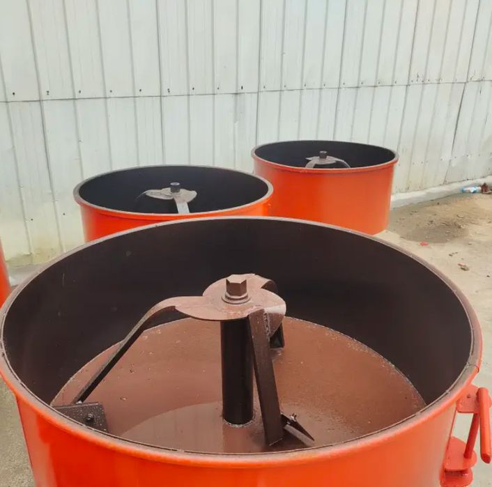 Бетоносмеситель на 200 литров