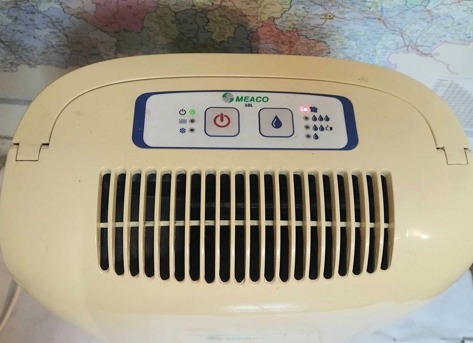 Влагоабсорбатор MEACO 10л. / 24ч.